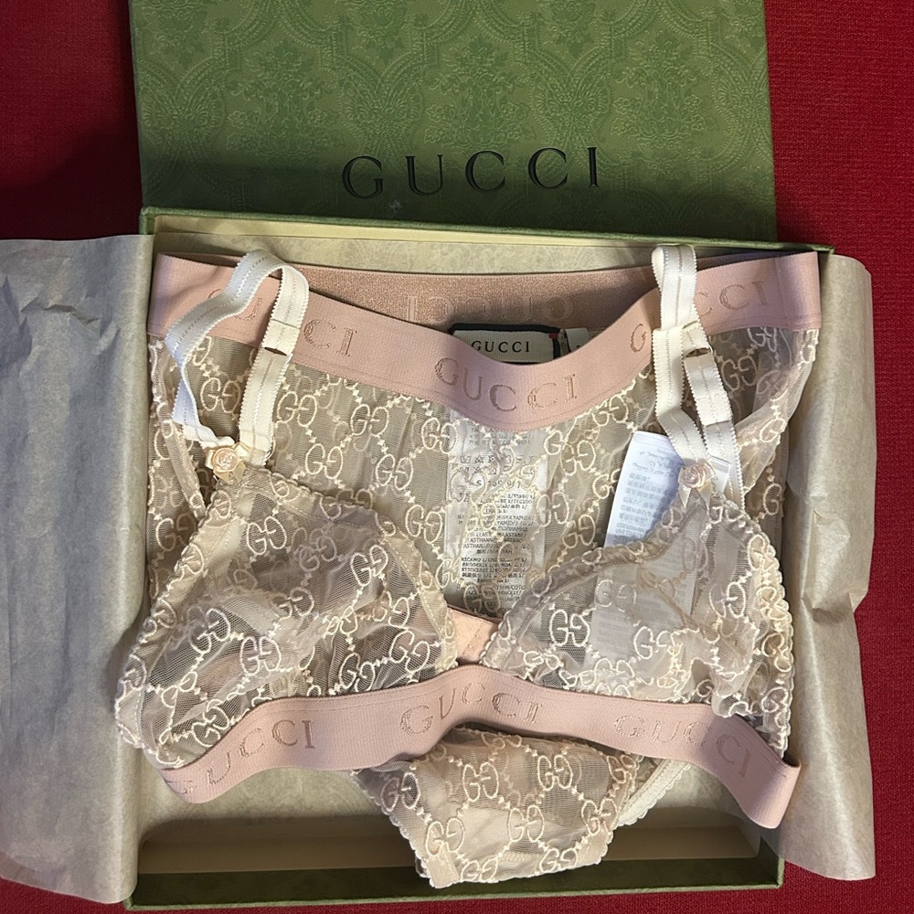 Gucci Women's tulle monogram  Bra Set NWOT - Picture 9 of 9